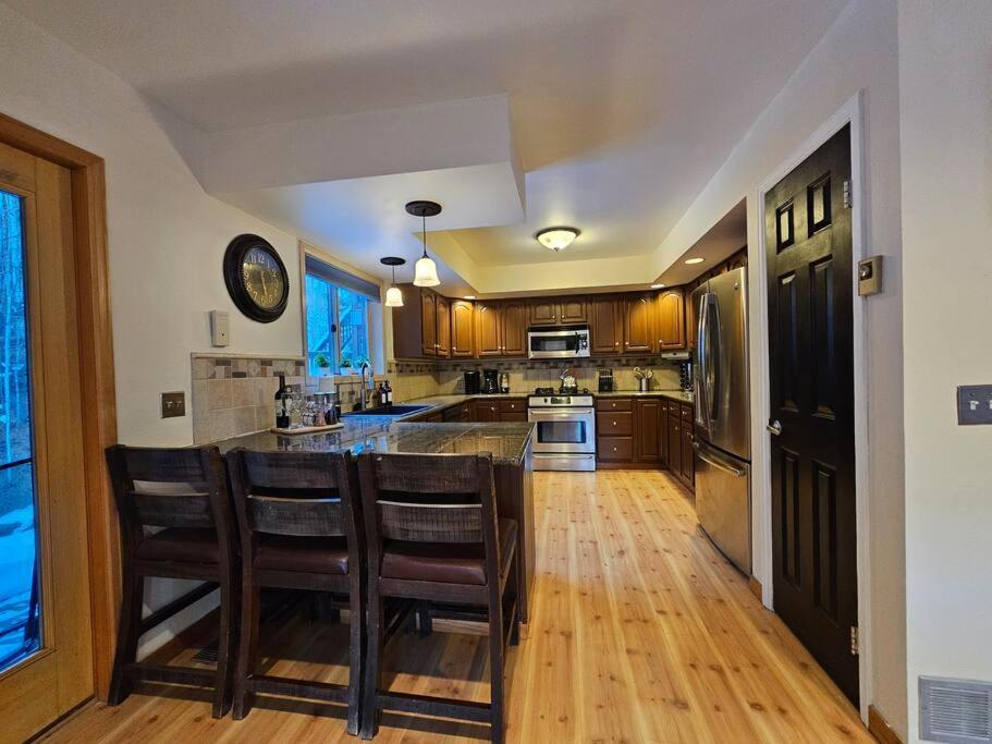 Private And Updated Breck Home With Hot Tub Breckenridge Esterno foto